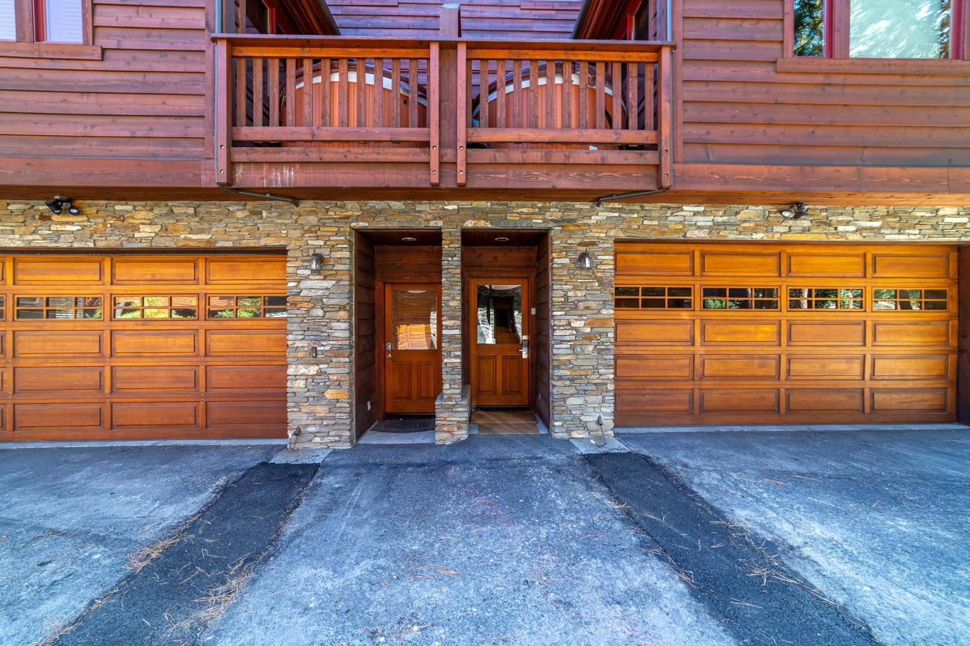 Luxury Home Close To Village; Garage & Jacuzzi Mammoth Lakes Exterior photo